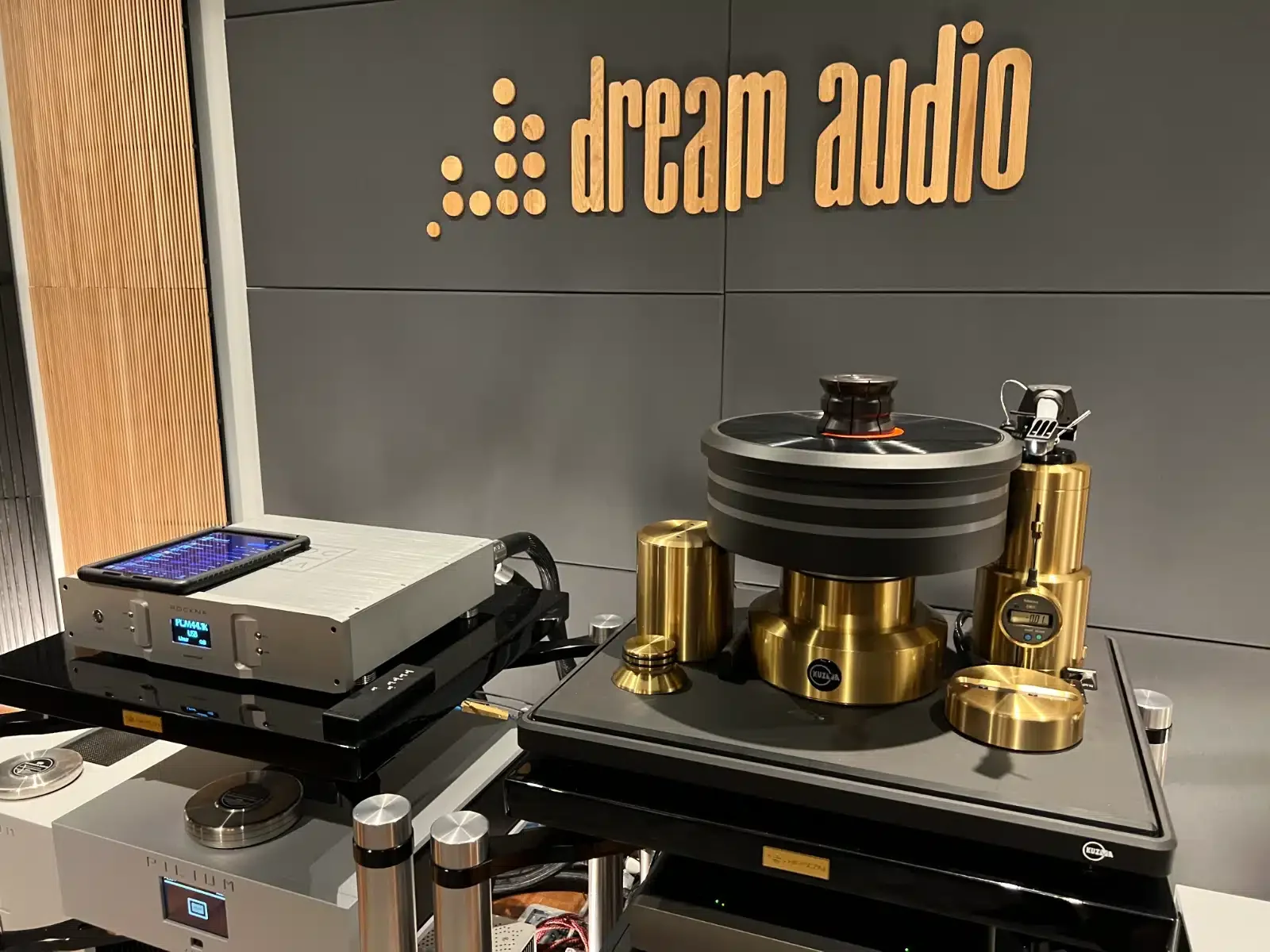 Kuzma DC XL + Safir 9