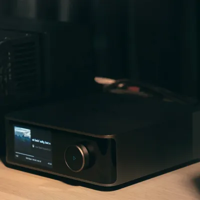 Integrierter Verstärker WiiM WiiM Amp Ultra Silver