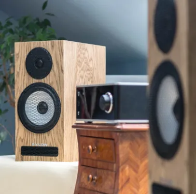 Regallautsprecher Pylon Audio Ruby Monitor Pure