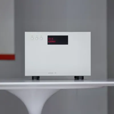 Koncový zesilovač Soulution 717 Power Amplifier
