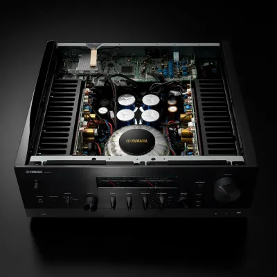 AV Procesor/Receiver Yamaha R-N2000A Black