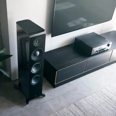 Stĺpový reproduktor Yamaha NS-2000A Pianoblack