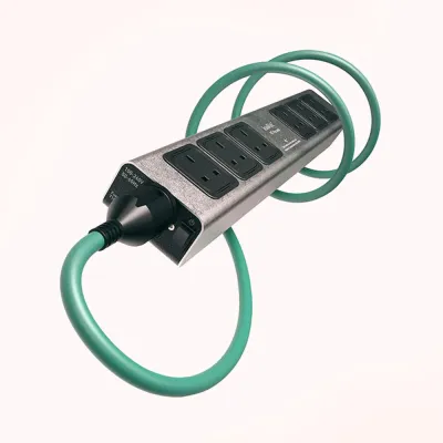 Stromverteiler IsoTek V5 Polaris Silver