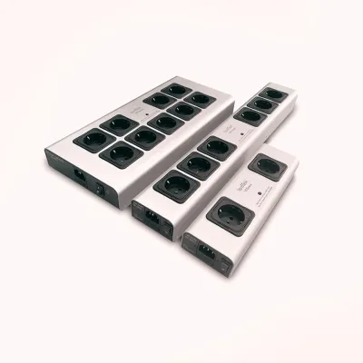 Stromverteiler IsoTek V5 Corvus Silver