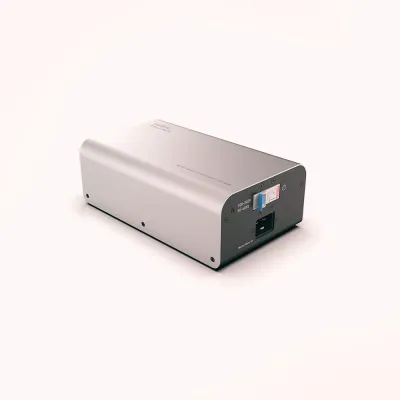 Stromverteiler IsoTek V5 Syncro Uni 16 Silver