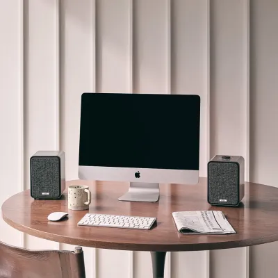 Regallautsprecher Ruark Audio MR1 Mk3 Desktop Speaker System Rich Walnut veneer