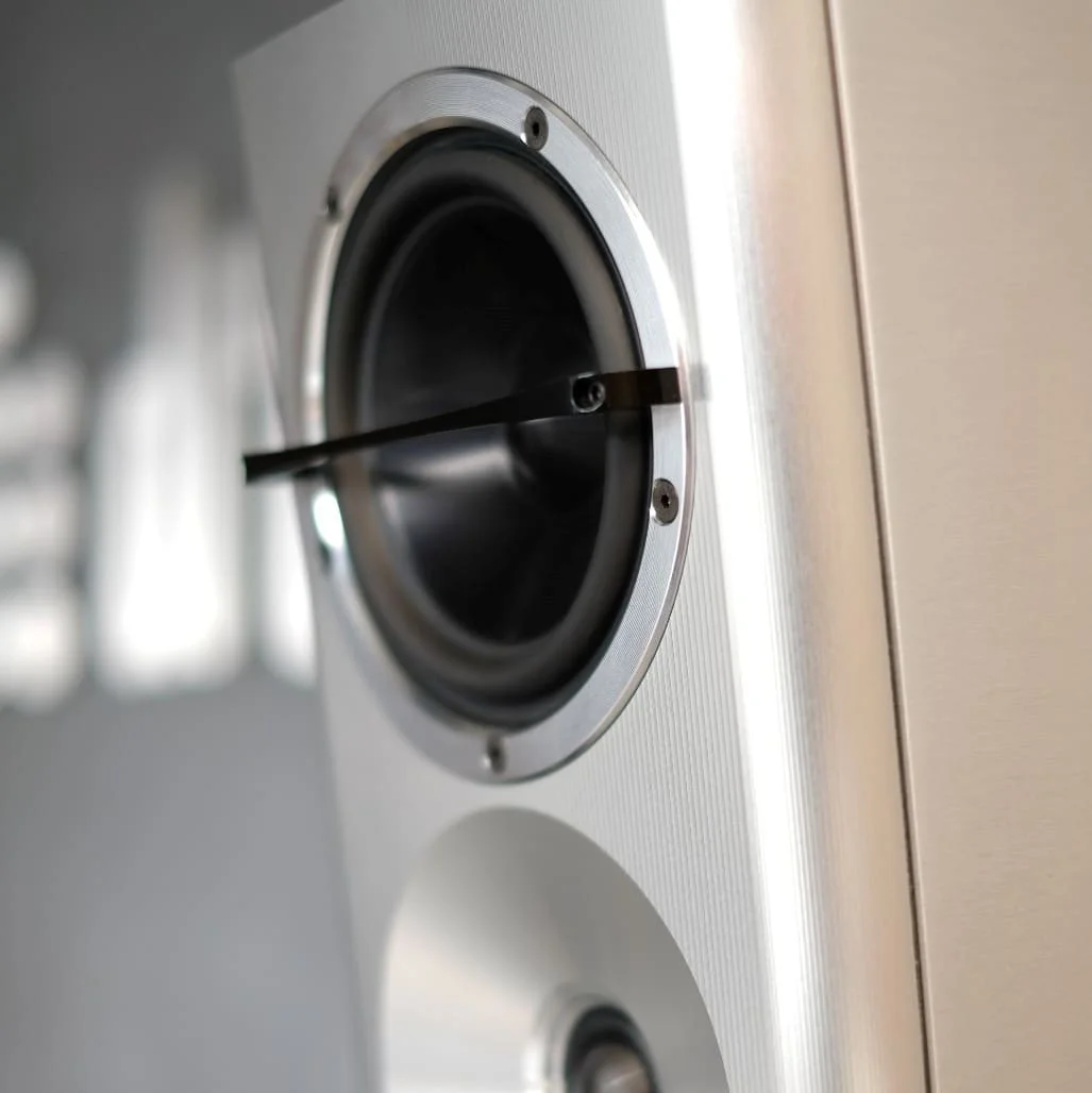 Hi-Fi Voice - YG Acoustics Sonja 2.3i