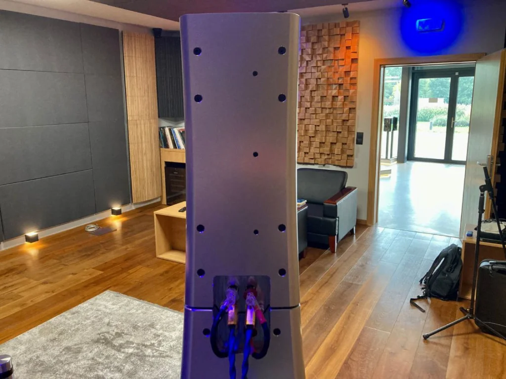 Hi-Fi Voice - YG Acoustics Sonja 2.3i