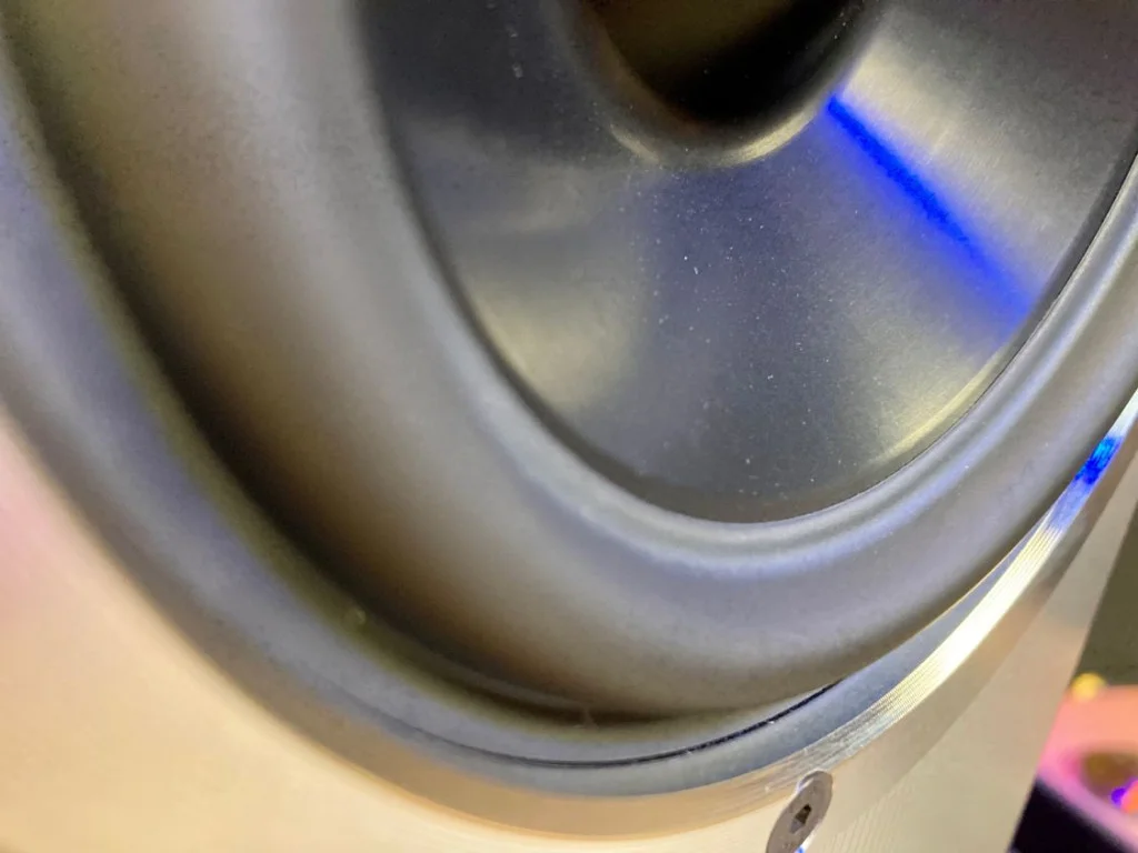 Hi-Fi Voice - YG Acoustics Sonja 2.3i