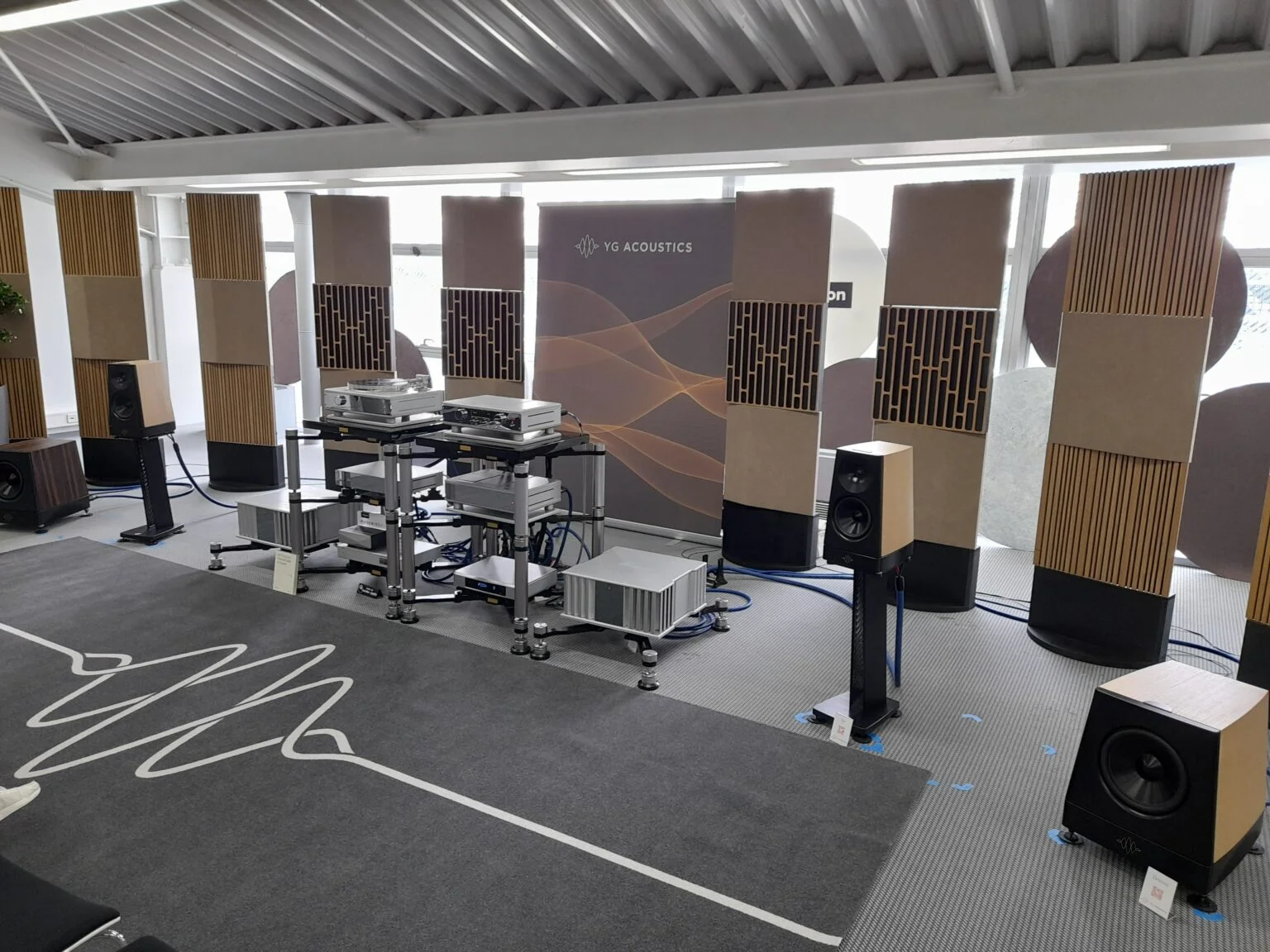 Stojanové reprosústavy YG Acoustics PEAKS TOR