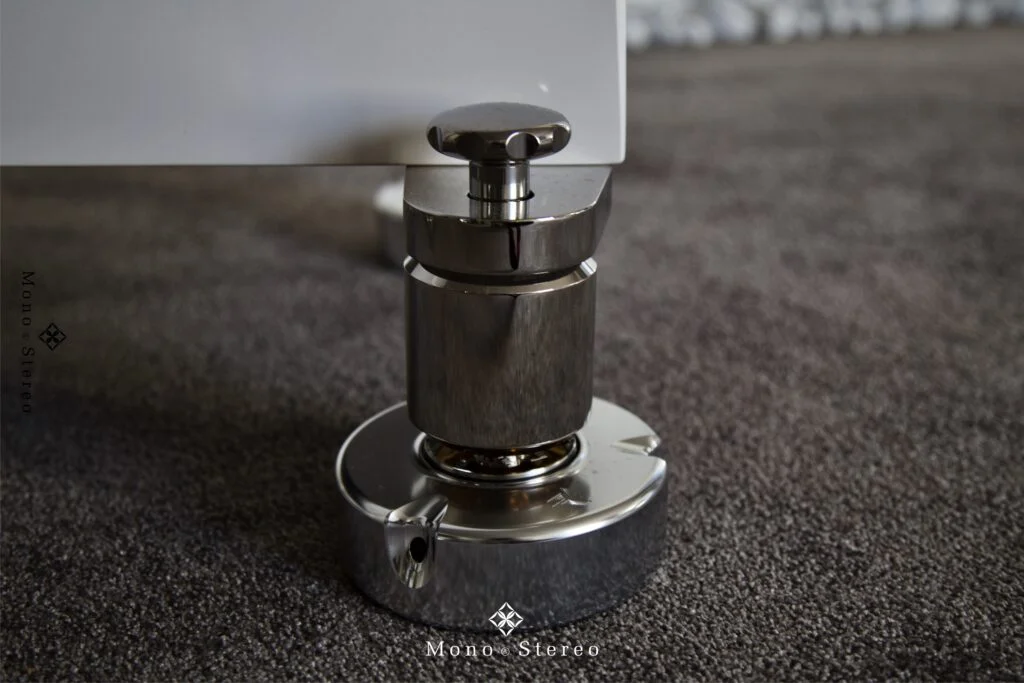 Carbide Audio Diamond Footers Review