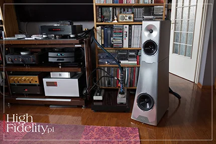 YG ACOUSTICS Vantage 3