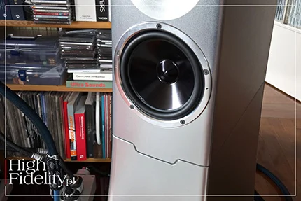 YG ACOUSTICS Vantage 3