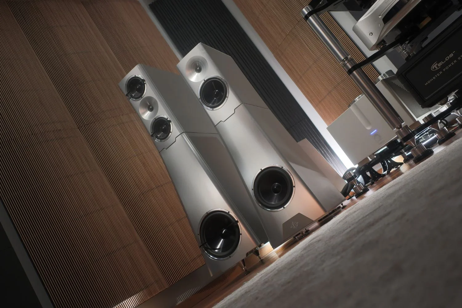 YG Acoustics Vantage 3