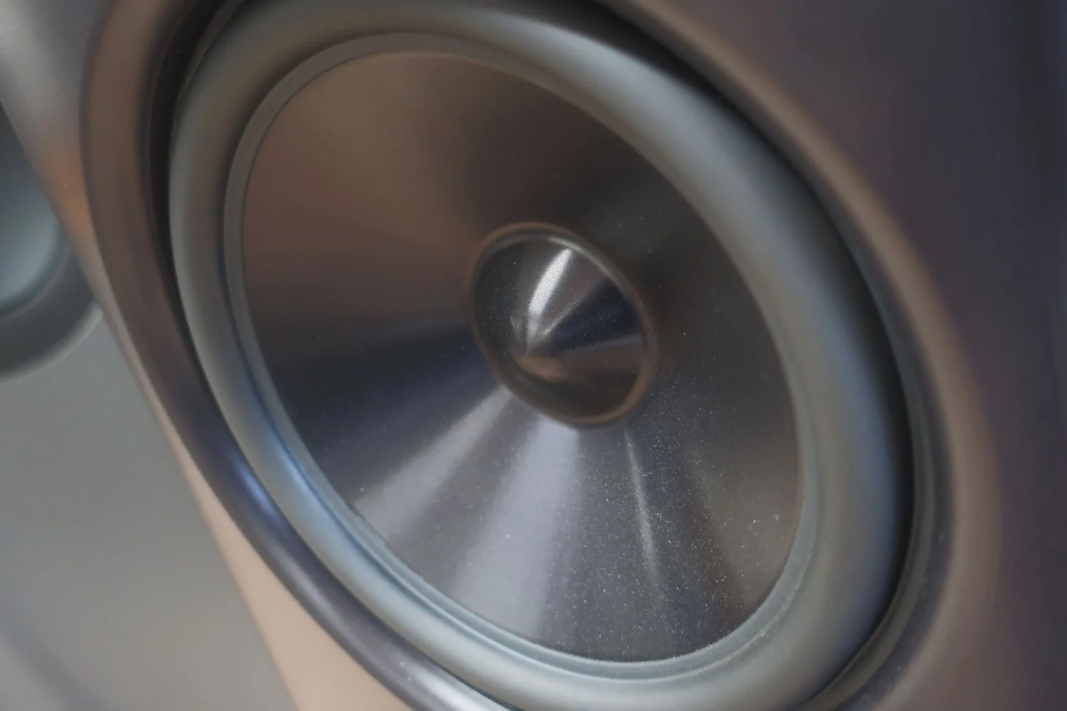 YG Acoustics Tor