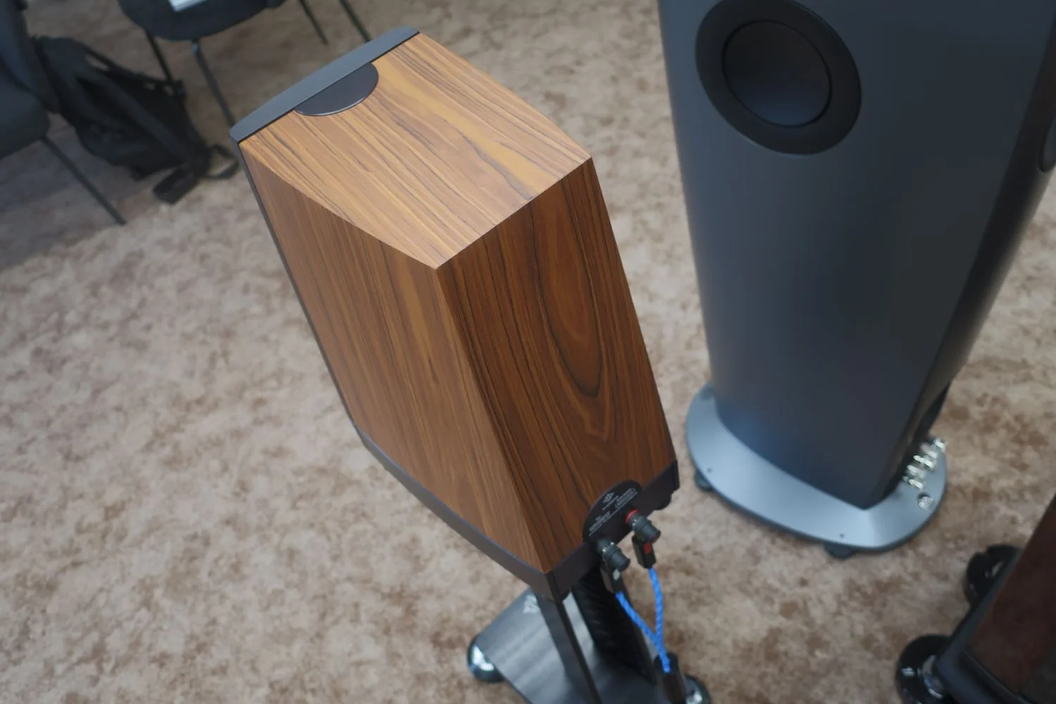 YG Acoustics Tor